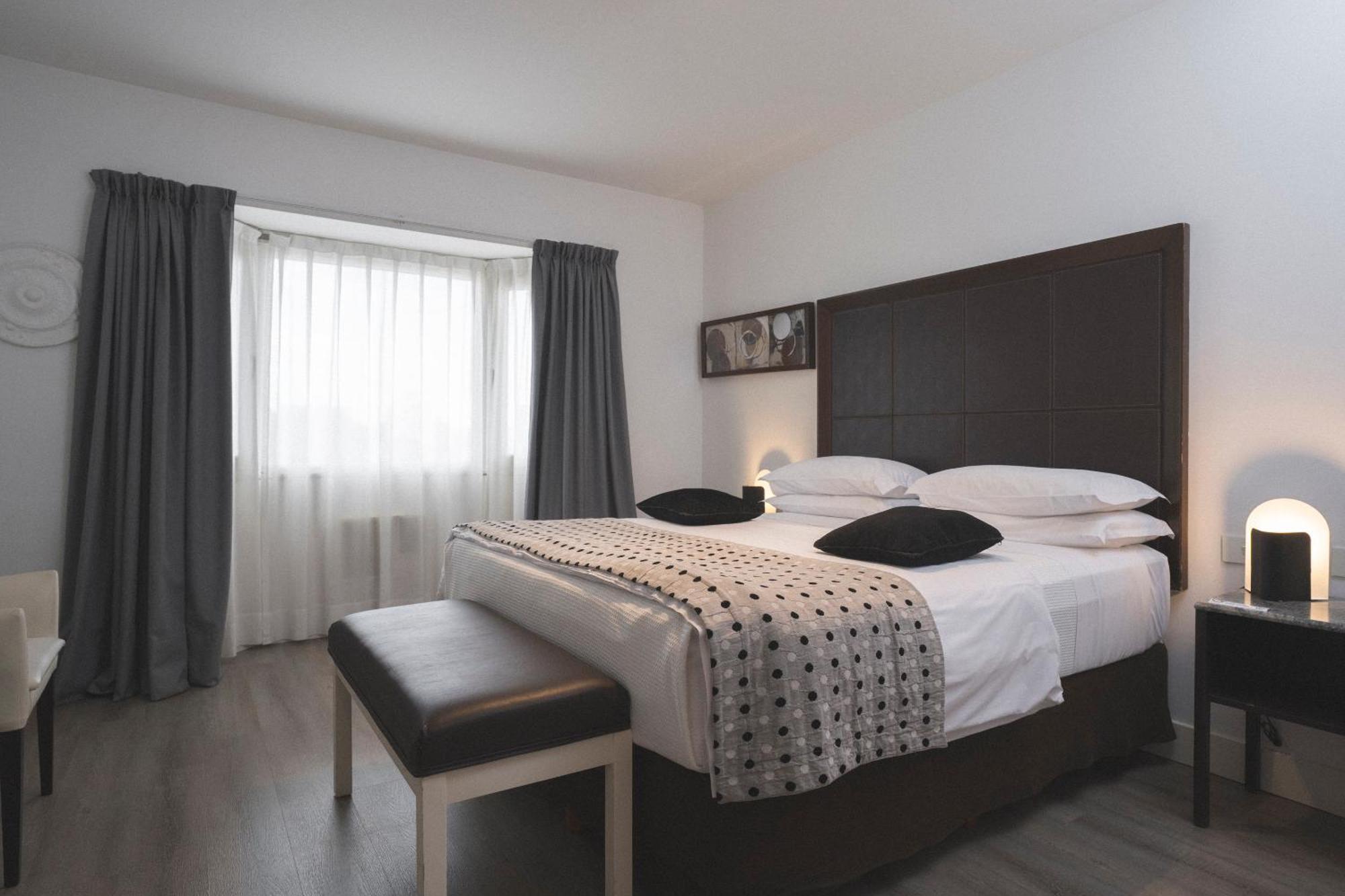 Hotel Tolosa Puerto Madryn Zimmer foto