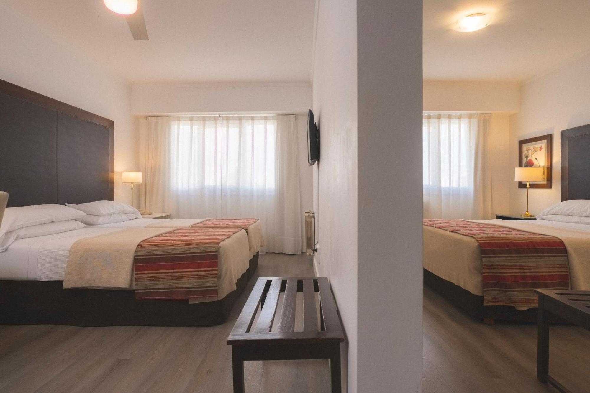 Hotel Tolosa Puerto Madryn Zimmer foto